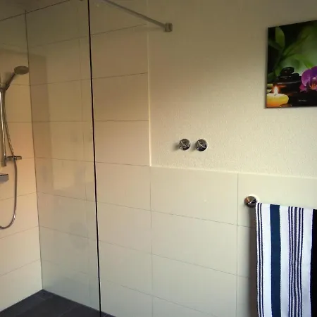 Gemutliche Ferienwohnung In Mit Eigenem Garten אלפירסבאך